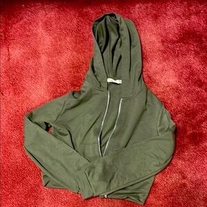 Zip up Darkish green large 14